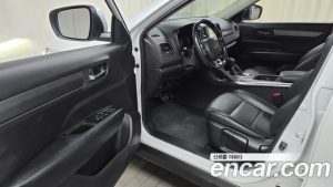 Renault-KoreaSamsung QM6 2.0 GDe LE Signature 2WD 2023 года из Южной Кореи