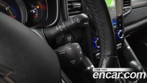 Renault-KoreaSamsung QM6 2.0 GDe LE Signature 2WD 2023 года из Южной Кореи