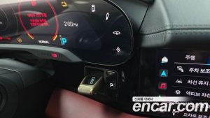 Porsche Taycan GTS 2023 года из Южной Кореи