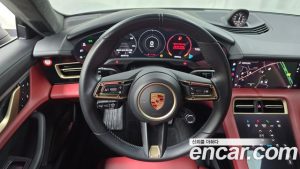 Porsche Taycan GTS 2023 года из Южной Кореи
