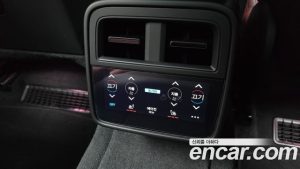 Porsche Taycan GTS 2023 года из Южной Кореи