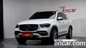 Mercedes-Benz GLE-Class GLE300d 4MATIC 2023 года из Южной Кореи