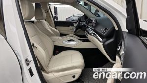 Mercedes-Benz GLE-Class GLE300d 4MATIC 2023 года из Южной Кореи