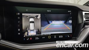 Volkswagen Touareg 3.0 TDI R-Line 2024 года из Южной Кореи