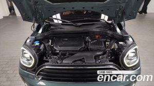 Mini Countryman CLASSIC Plus COMFORT PACK 2023 года из Южной Кореи