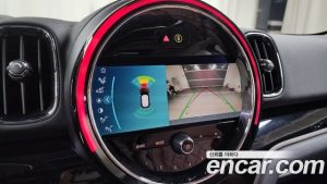 Mini Countryman CLASSIC Plus COMFORT PACK 2023 года из Южной Кореи