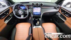 Mercedes-Benz GLC-Class GLC300 4MATIC Coupe 2024 года из Южной Кореи