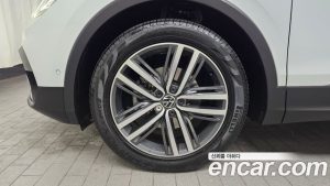 Volkswagen Tiguan 2.0 TDI Prestige 2023 года из Южной Кореи