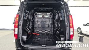 Hyundai Staria Wagon 5 2025 года из Южной Кореи