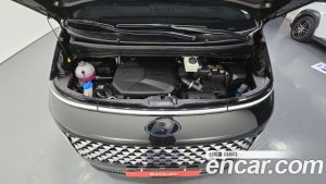Hyundai Staria 4WD Lounge 7-Seater 2025 года из Южной Кореи