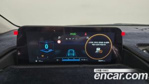 Hyundai Staria 4WD Lounge 7-Seater 2025 года из Южной Кореи