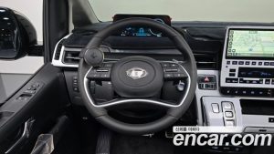 Hyundai Staria 4WD Lounge 7-Seater 2025 года из Южной Кореи