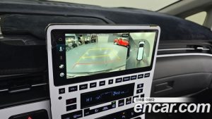 Hyundai Staria 4WD Lounge 7-Seater 2025 года из Южной Кореи