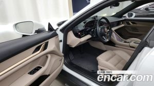 Porsche Taycan Base 2024 года из Южной Кореи