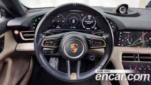 Porsche Taycan Base 2024 года из Южной Кореи
