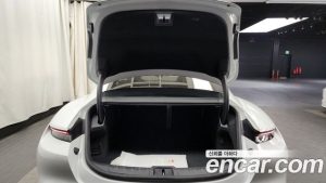 Porsche Taycan Base 2024 года из Южной Кореи