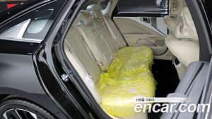 Kia K8 Signature 2025 года из Южной Кореи
