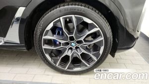 BMW X7 xDrive 40i M Sport 6 2024 года из Южной Кореи