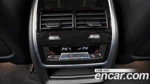 BMW X7 xDrive 40i M Sport 6 2024 года из Южной Кореи