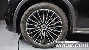 Mercedes-Benz GLC-Class GLC300 4MATIC AMG Line 2025 года из Южной Кореи