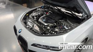 BMW 7-Series 740d xDrive M Sport 2025 года из Южной Кореи