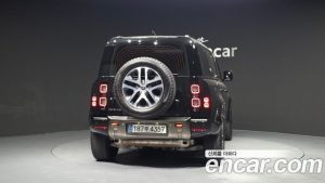 Land Rover Defender 110 P400 X 2024 года из Южной Кореи