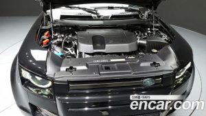 Land Rover Defender 110 P400 X 2024 года из Южной Кореи