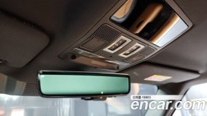 Land Rover Defender 110 P400 X 2024 года из Южной Кореи