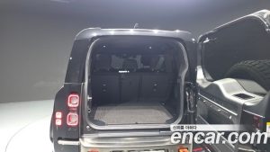 Land Rover Defender 110 P400 X 2024 года из Южной Кореи