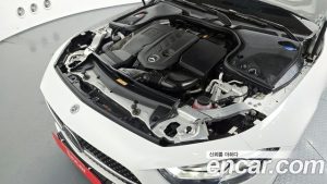 Mercedes-Benz CLS-Class CLS300d 4MATIC 2023 года из Южной Кореи