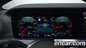 Mercedes-Benz CLS-Class CLS300d 4MATIC 2023 года из Южной Кореи