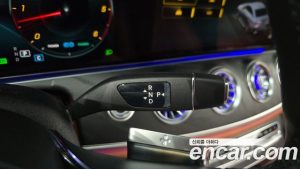 Mercedes-Benz CLS-Class CLS300d 4MATIC 2023 года из Южной Кореи