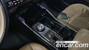 Kia Sorento Бензин 2.5T 2WD 2024 года из Южной Кореи