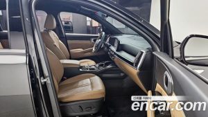Kia Sorento Бензин 2.5T 2WD 2024 года из Южной Кореи