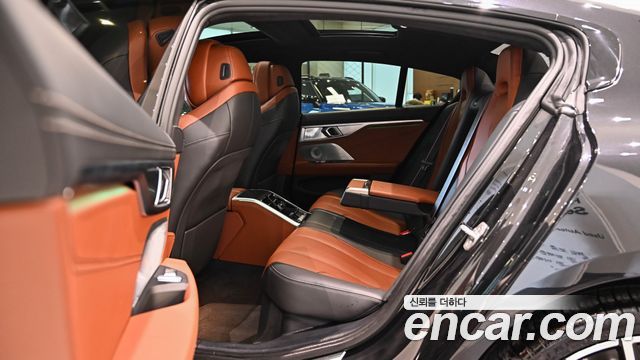 41338879_010.jpg BMW 8-Series M850i xDrive Gran Coupe 2025 года из Южной Кореи