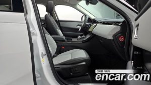 Land Rover Range Rover Velar 2.0 P250 Dynamic SE 2025 года из Южной Кореи