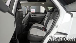 Land Rover Range Rover Velar 2.0 P250 Dynamic SE 2025 года из Южной Кореи