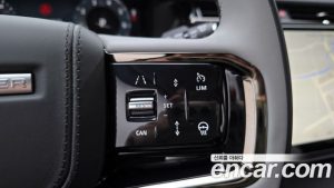 Land Rover Range Rover Velar 2.0 P250 Dynamic SE 2025 года из Южной Кореи