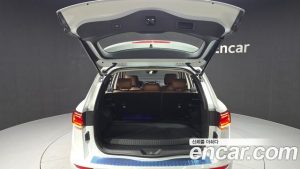 Renault-KoreaSamsung QM6 2.0 LPe RE 2WD 2026 года из Южной Кореи