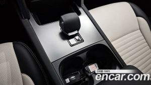 Land Rover Discovery Sport P250 Dynamic SE 2025 года из Южной Кореи