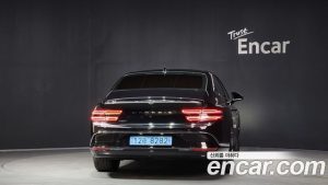 Genesis G80 e-AWD 2025 года из Южной Кореи