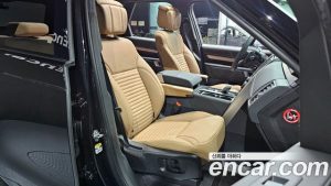 Land Rover Discovery D350 Dynamic HSE 2025 года из Южной Кореи