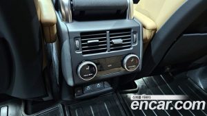 Land Rover Discovery D350 Dynamic HSE 2025 года из Южной Кореи