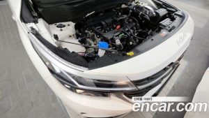 Kia Seltos Бензин 1.6 Turbo 2WD 2024 года из Южной Кореи