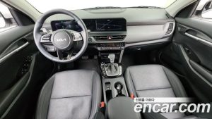 Kia Seltos Бензин 1.6 Turbo 2WD 2024 года из Южной Кореи