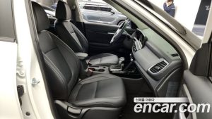 Kia Seltos Бензин 1.6 Turbo 2WD 2024 года из Южной Кореи