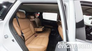 Renault-KoreaSamsung QM6 2.0 GDe RE 2WD 2026 года из Южной Кореи