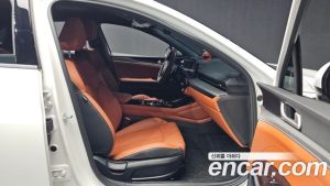 Kia K5 1.6 Turbo 2024 года из Южной Кореи