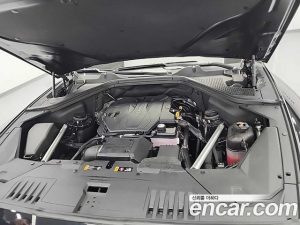 Genesis GV80 2.5T Бензин AWD 2024 года из Южной Кореи