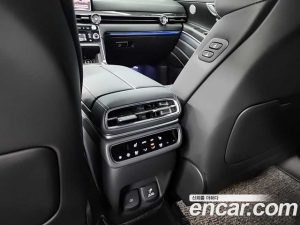 Genesis GV80 2.5T Бензин AWD 2024 года из Южной Кореи